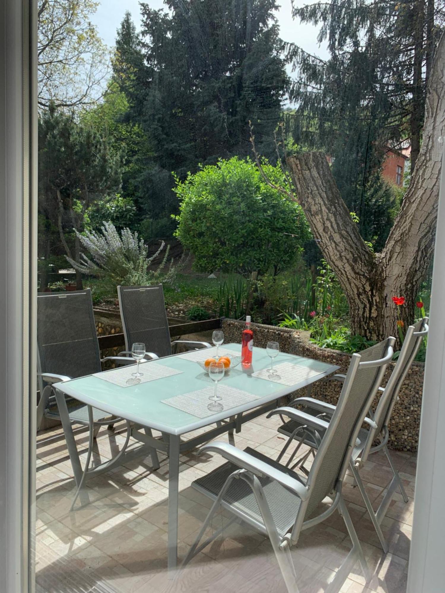 Panorama On The Hill With Free Garage Apartman *
