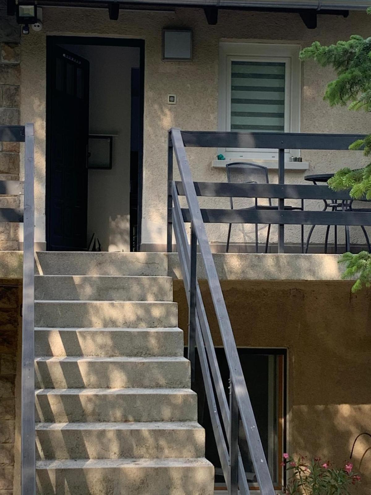 Apartman Panorama On The Hill With Free Garage Budapest